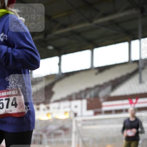 07.12.2025 - St. Pauli X-Mass-Run No. 15 Patografie http://msf.ph/oto/9367105 07.12.2025 11:02:48 Ziel 151, 160, 502, 574, 599, 602, 612, 875, 880, 953, 997, 1063, 1102, 4809 meine-sportfotos.de