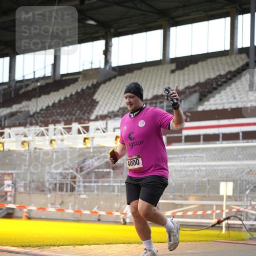 07.12.2025 - St. Pauli X-Mass-Run No. 15 Patografie http://msf.ph/oto/9367179 07.12.2025 11:03:18 Ziel 61, 64, 102, 109, 186, 748, 853, 1199, 1850 meine-sportfotos.de