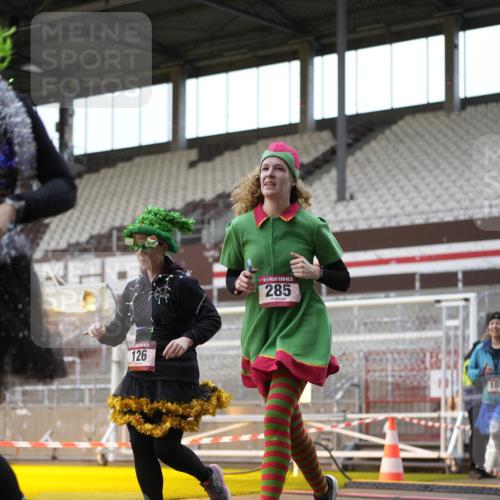 07.12.2025 - St. Pauli X-Mass-Run No. 15 Patografie http://msf.ph/oto/9367258 07.12.2025 11:04:13 Ziel 126, 215, 216, 285, 305, 700, 702, 734, 740, 764, 1200, 1252, 1254, 1401, 1695, 1766, 1769, 1852, 1854, 1856 meine-sportfotos.de