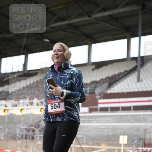 07.12.2025 - St. Pauli X-Mass-Run No. 15 Patografie http://msf.ph/oto/9367488 07.12.2025 10:52:58 Ziel 500, 504, 507, 510, 1684, 2673 meine-sportfotos.de