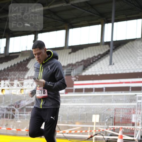 07.12.2025 - St. Pauli X-Mass-Run No. 15 Patografie http://msf.ph/oto/9367512 07.12.2025 10:53:40 Ziel 106, 1478, 1679, 1680, 1681, 1682, 1683 meine-sportfotos.de