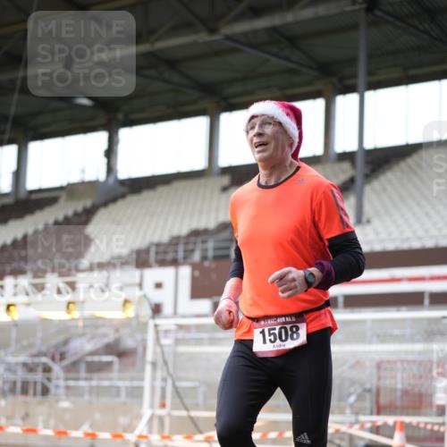 07.12.2025 - St. Pauli X-Mass-Run No. 15 Patografie http://msf.ph/oto/9367662 07.12.2025 10:58:58 Ziel 582, 1451, 1453, 1456, 1458, 1459, 1508, 2503 meine-sportfotos.de