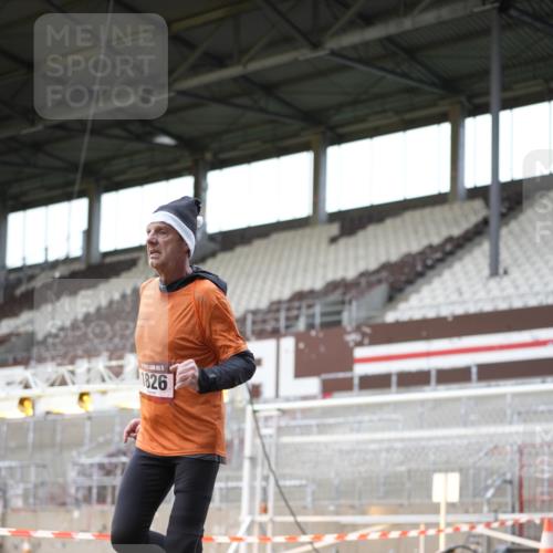 07.12.2025 - St. Pauli X-Mass-Run No. 15 Patografie http://msf.ph/oto/9367684 07.12.2025 10:59:23 Ziel 1826, 2719, 2720, 2721, 2727 meine-sportfotos.de