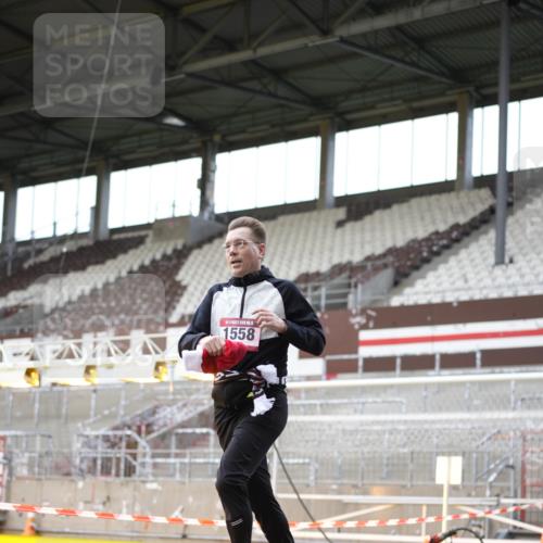 07.12.2025 - St. Pauli X-Mass-Run No. 15 Patografie http://msf.ph/oto/9367696 07.12.2025 10:59:56 Ziel 529, 1482, 1558, 1702, 3586 meine-sportfotos.de