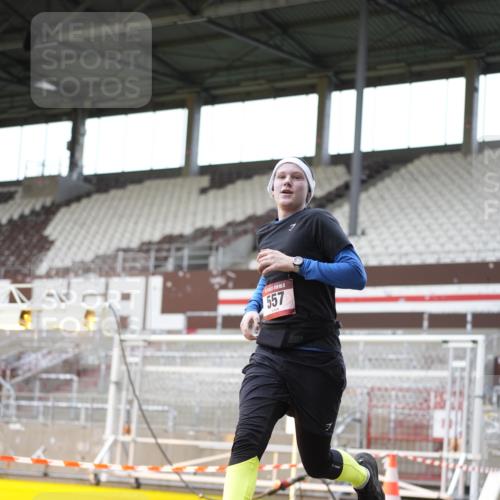 07.12.2025 - St. Pauli X-Mass-Run No. 15 Patografie http://msf.ph/oto/9367749 07.12.2025 11:01:07 Ziel 89, 132, 139, 557, 1705 meine-sportfotos.de