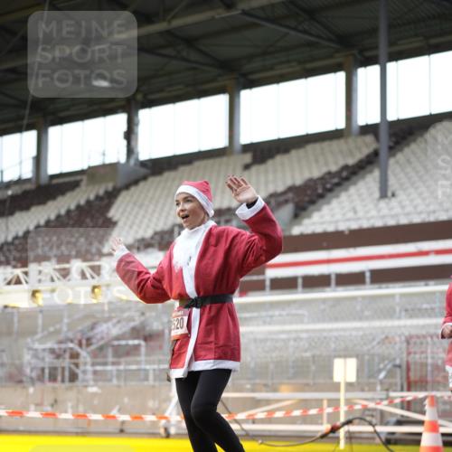 07.12.2025 - St. Pauli X-Mass-Run No. 15 Patografie http://msf.ph/oto/9367807 07.12.2025 11:02:15 Ziel 95, 193, 314, 317, 847, 1143, 1611, 2329, 2519, 2520 meine-sportfotos.de
