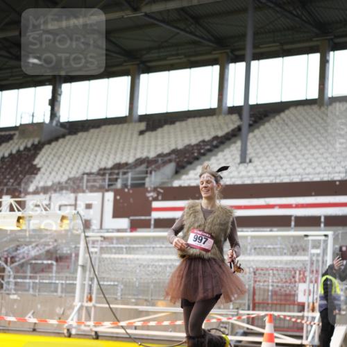 07.12.2025 - St. Pauli X-Mass-Run No. 15 Patografie http://msf.ph/oto/9367827 07.12.2025 11:02:45 Ziel 151, 160, 502, 574, 746, 747, 749, 751, 875, 880, 953, 997, 1063, 1102 meine-sportfotos.de