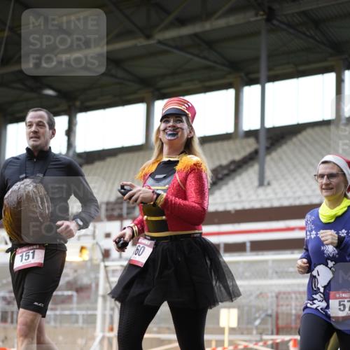 07.12.2025 - St. Pauli X-Mass-Run No. 15 Patografie http://msf.ph/oto/9367831 07.12.2025 11:02:47 Ziel 151, 160, 502, 574, 602, 612, 875, 880, 953, 997, 1063, 1102, 4809 meine-sportfotos.de