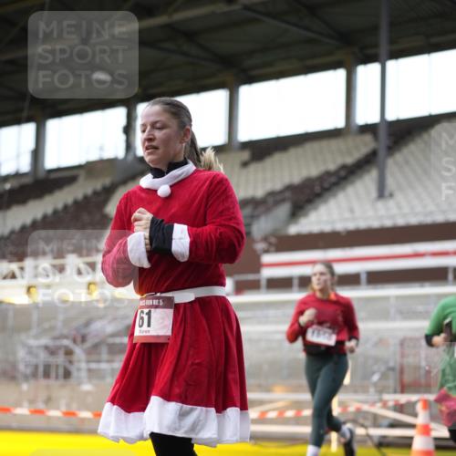 07.12.2025 - St. Pauli X-Mass-Run No. 15 Patografie http://msf.ph/oto/9367865 07.12.2025 11:03:13 Ziel 61, 64, 186, 748, 853, 1139, 1199, 1385, 1644, 1668, 1670, 1850 meine-sportfotos.de