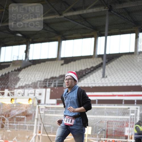 07.12.2025 - St. Pauli X-Mass-Run No. 15 Patografie http://msf.ph/oto/9368053 07.12.2025 11:05:20 Ziel 434, 1311, 1492, 1600, 1630 meine-sportfotos.de