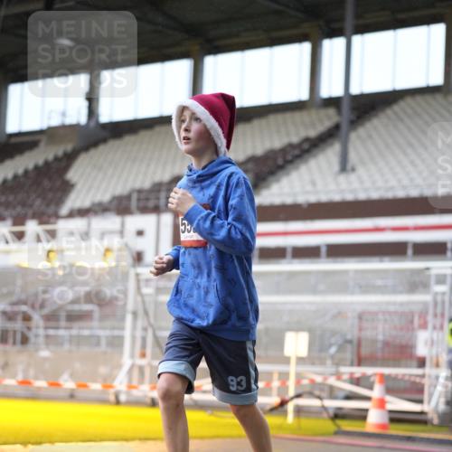 07.12.2025 - St. Pauli X-Mass-Run No. 15 Patografie http://msf.ph/oto/9368103 07.12.2025 11:06:04 Ziel 92, 204, 298, 300, 402, 403, 414, 556, 659, 693, 854, 858, 878, 920, 944, 1024, 1025, 1223, 1229, 1287, 1429, 1430, 1608, 1648, 2243, 2245, 4579, 4581, 4583, 4585, 4587 meine-sportfotos.de