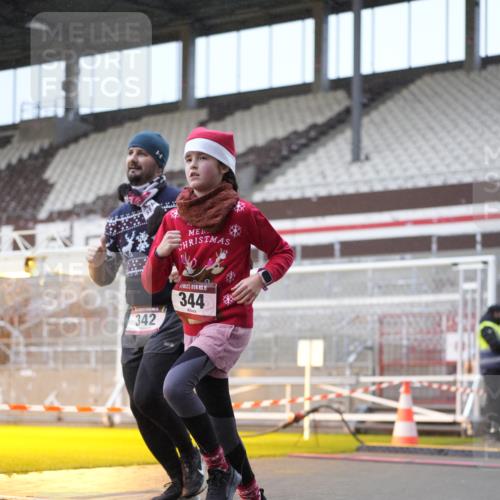 07.12.2025 - St. Pauli X-Mass-Run No. 15 Patografie http://msf.ph/oto/9368160 07.12.2025 11:07:10 Ziel 281, 342, 344, 490, 591, 596, 603, 621, 622, 688, 1202, 1206, 1585, 1587, 1634, 1666, 1751, 1861, 1862, 2403 meine-sportfotos.de
