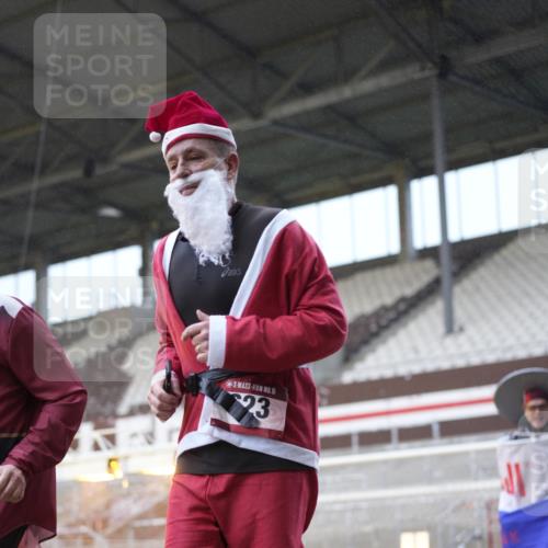 07.12.2025 - St. Pauli X-Mass-Run No. 15 Patografie http://msf.ph/oto/9368183 07.12.2025 11:07:33 Ziel 77, 315, 332, 377, 389, 397, 623, 1235, 1509, 1824, 1866, 1910, 2693, 5008 meine-sportfotos.de