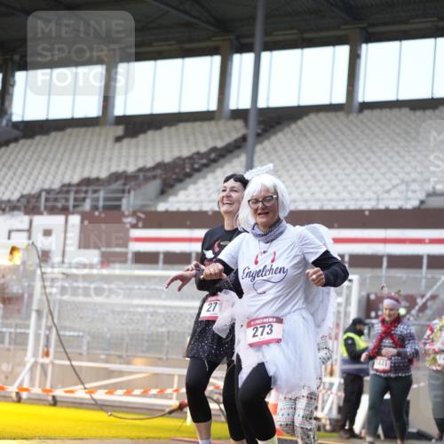 07.12.2025 - St. Pauli X-Mass-Run No. 15 Patografie http://msf.ph/oto/9368188 07.12.2025 11:07:40 Ziel 77, 271, 273, 315, 332, 377, 389, 397, 623, 1235, 1378, 1382, 1383, 1439, 1441, 1509, 1812, 1824, 1866, 1910, 2693 meine-sportfotos.de
