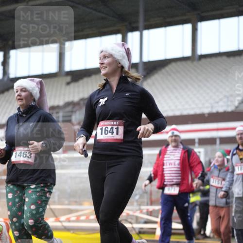 07.12.2025 - St. Pauli X-Mass-Run No. 15 Patografie http://msf.ph/oto/9368301 07.12.2025 11:09:20 Ziel 44, 51, 266, 558, 971, 1084, 1110, 1260, 1463, 1477, 1641, 1851, 1870, 1945, 1974, 2042, 3151 meine-sportfotos.de