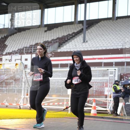 07.12.2025 - St. Pauli X-Mass-Run No. 15 Patografie http://msf.ph/oto/9368371 07.12.2025 11:10:33 Ziel 29, 30, 31, 49, 122, 134, 745, 1064, 1066, 1380, 1398, 1626, 1692, 1694, 1739, 1740, 3124, 3136 meine-sportfotos.de