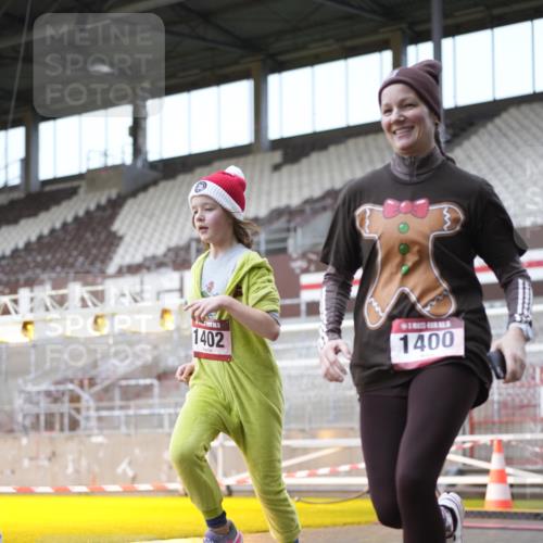 07.12.2025 - St. Pauli X-Mass-Run No. 15 Patografie http://msf.ph/oto/9368379 07.12.2025 11:10:44 Ziel 29, 122, 745, 1064, 1066, 1380, 1400, 1402, 1584, 1626, 2616, 3124, 3136, 4574 meine-sportfotos.de