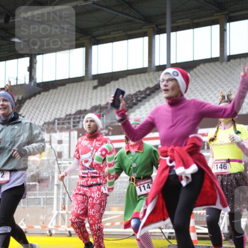 07.12.2025 - St. Pauli X-Mass-Run No. 15 Patografie http://msf.ph/oto/9368405 07.12.2025 11:11:12 Ziel 182, 190, 411, 697, 698, 777, 787, 788, 812, 815, 817, 832, 841, 909, 1145, 1146, 1147, 1518, 1519, 1557, 1565, 1568, 1619, 1707, 2258, 2742, 4801, 4805, 4806, 4810, 4813, 5005, 5006 meine-sportfotos.de