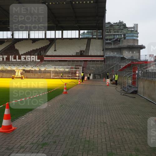 07.12.2025 - St. Pauli X-Mass-Run No. 15 Fabian Wolf http://msf.ph/oto/9368428 07.12.2025 09:50:21 Ziel 1896 meine-sportfotos.de