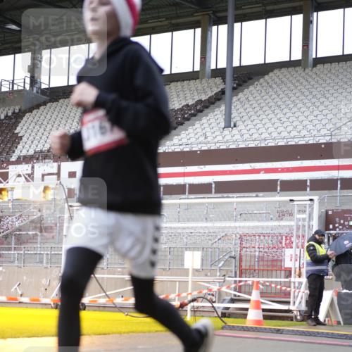 07.12.2025 - St. Pauli X-Mass-Run No. 15 Patografie http://msf.ph/oto/9368598 07.12.2025 11:12:43 Ziel 494, 1261, 1420, 1422, 1423, 3167, 4794, 4795, 4796, 4802, 4804 meine-sportfotos.de