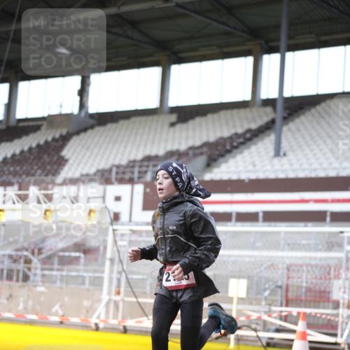 07.12.2025 - St. Pauli X-Mass-Run No. 15 Patografie http://msf.ph/oto/9368648 07.12.2025 11:13:15 Ziel 17, 22, 47, 1022, 1338, 1341, 1645, 1646, 1647, 1664, 2125 meine-sportfotos.de