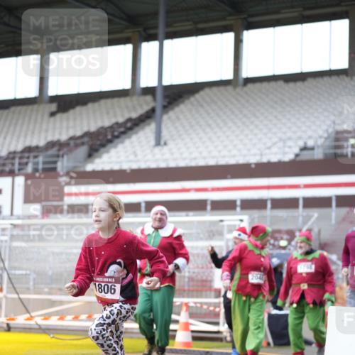 07.12.2025 - St. Pauli X-Mass-Run No. 15 Patografie http://msf.ph/oto/9368696 07.12.2025 11:14:31 Ziel 525, 1776, 1778, 1798, 1804, 1805, 1806, 1807, 2040, 2211, 4010 meine-sportfotos.de