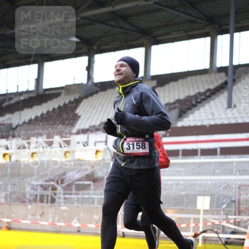 07.12.2025 - St. Pauli X-Mass-Run No. 15 Patografie http://msf.ph/oto/9368892 07.12.2025 11:18:27 Ziel 2045, 2918, 3138, 3158, 3304, 3634, 3636 meine-sportfotos.de