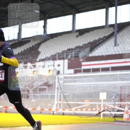 07.12.2025 - St. Pauli X-Mass-Run No. 15 Patografie http://msf.ph/oto/9368981 07.12.2025 11:19:42 Ziel 367, 373, 1336, 1343, 2217, 2581, 2771, 3075, 3160, 3822, 3823 meine-sportfotos.de