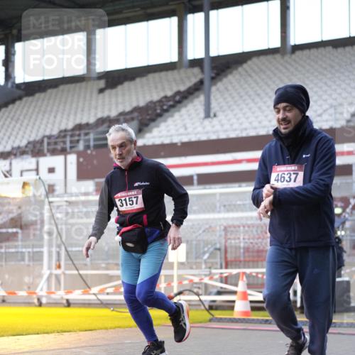 07.12.2025 - St. Pauli X-Mass-Run No. 15 Patografie http://msf.ph/oto/9369006 07.12.2025 11:20:14 Ziel 2577, 2578, 3129, 3157, 3309, 4637 meine-sportfotos.de