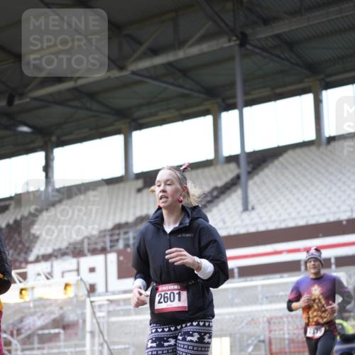 07.12.2025 - St. Pauli X-Mass-Run No. 15 Patografie http://msf.ph/oto/9369046 07.12.2025 11:20:45 Ziel 540, 765, 2379, 2462, 2601, 3037 meine-sportfotos.de