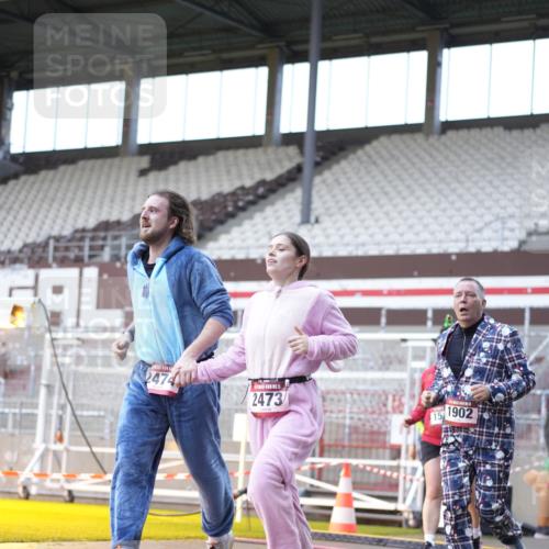 07.12.2025 - St. Pauli X-Mass-Run No. 15 Patografie http://msf.ph/oto/9369105 07.12.2025 11:21:25 Ziel 98, 105, 111, 232, 241, 1549, 1902, 1907, 2033, 2197, 2473, 2474, 2579, 3073, 3159, 3283 meine-sportfotos.de