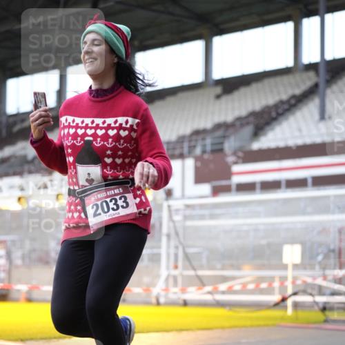 07.12.2025 - St. Pauli X-Mass-Run No. 15 Patografie http://msf.ph/oto/9369121 07.12.2025 11:21:28 Ziel 98, 105, 111, 232, 241, 1549, 1902, 1907, 2033, 2197, 2473, 2474, 2579, 3073, 3159 meine-sportfotos.de