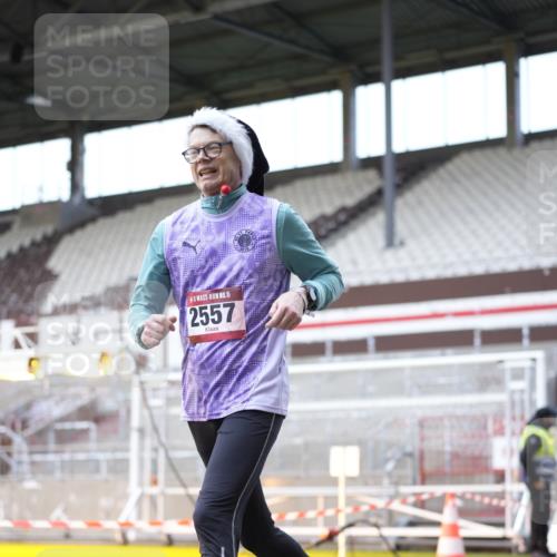 07.12.2025 - St. Pauli X-Mass-Run No. 15 Patografie http://msf.ph/oto/9369173 07.12.2025 11:22:23 Ziel 1349, 1391, 1431, 2550, 2557, 2812, 2985, 3127 meine-sportfotos.de