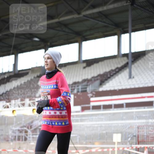 07.12.2025 - St. Pauli X-Mass-Run No. 15 Patografie http://msf.ph/oto/9369190 07.12.2025 11:22:30 Ziel 520, 1018, 1349, 1391, 1431, 2550, 2557, 2985, 3127 meine-sportfotos.de