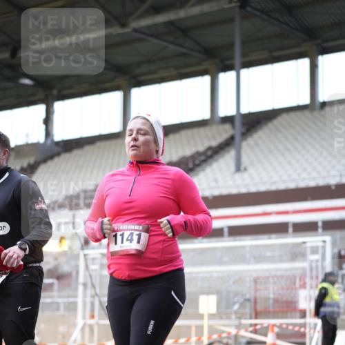 07.12.2025 - St. Pauli X-Mass-Run No. 15 Patografie http://msf.ph/oto/9369228 07.12.2025 11:23:11 Ziel 21, 69, 1141, 2023, 2373, 2821, 2823, 4249, 4824 meine-sportfotos.de
