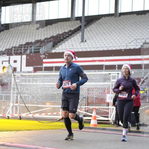 07.12.2025 - St. Pauli X-Mass-Run No. 15 Patografie http://msf.ph/oto/9369300 07.12.2025 11:24:12 Ziel 672, 813, 2386, 2388, 2605, 2606, 2875, 2881, 3361, 4840, 4841 meine-sportfotos.de