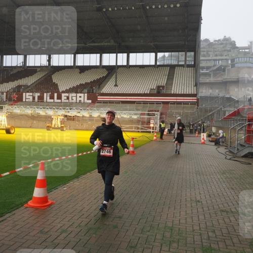 07.12.2025 - St. Pauli X-Mass-Run No. 15 Fabian Wolf http://msf.ph/oto/9371881 07.12.2025 10:08:24 Ziel 2650, 2746 meine-sportfotos.de