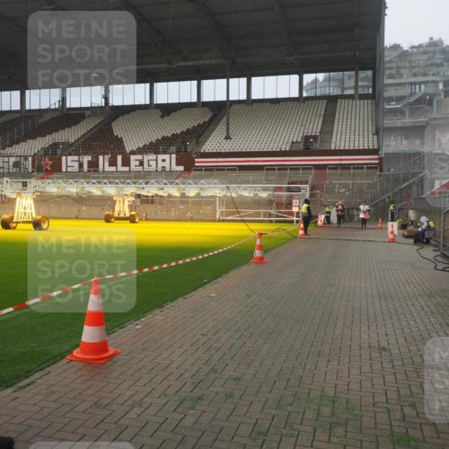 07.12.2025 - St. Pauli X-Mass-Run No. 15 Fabian Wolf http://msf.ph/oto/9372573 07.12.2025 10:10:37 Ziel 550, 964, 1571, 2083, 2087 meine-sportfotos.de