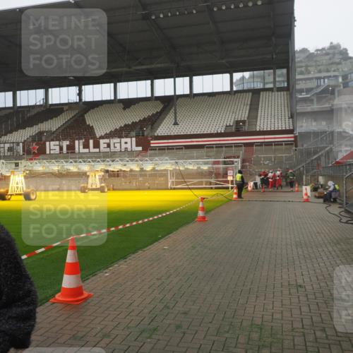 07.12.2025 - St. Pauli X-Mass-Run No. 15 Fabian Wolf http://msf.ph/oto/9372895 07.12.2025 10:12:14 Ziel 1389, 1526, 1833, 2177, 3870, 4658 meine-sportfotos.de