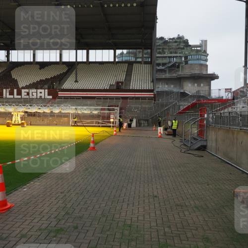 07.12.2025 - St. Pauli X-Mass-Run No. 15 Fabian Wolf http://msf.ph/oto/9373144 07.12.2025 09:50:22 Ziel 1896 meine-sportfotos.de