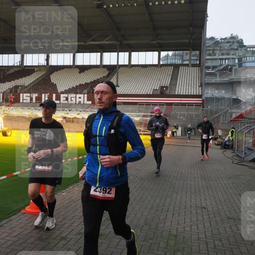 07.12.2025 - St. Pauli X-Mass-Run No. 15 Fabian Wolf http://msf.ph/oto/9374057 07.12.2025 09:58:42 Ziel 483, 532, 1003, 1115, 1528, 1542, 1603, 1782, 1785, 2392, 3308, 4031 meine-sportfotos.de