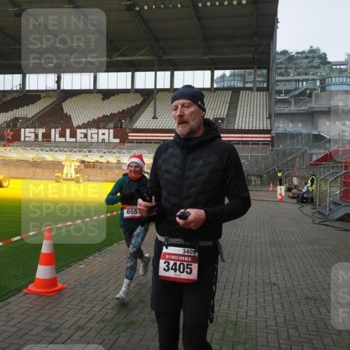 07.12.2025 - St. Pauli X-Mass-Run No. 15 Fabian Wolf http://msf.ph/oto/9374081 07.12.2025 09:58:49 Ziel 532, 655, 1003, 1115, 1528, 1542, 1782, 1785, 2392, 3308 meine-sportfotos.de