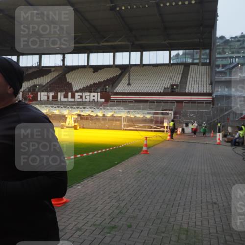 07.12.2025 - St. Pauli X-Mass-Run No. 15 Fabian Wolf http://msf.ph/oto/9374482 07.12.2025 10:00:25 Ziel 3336, 4129 meine-sportfotos.de