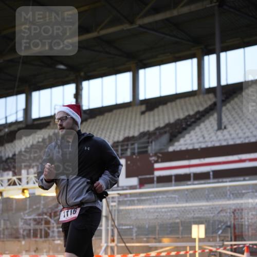 07.12.2025 - St. Pauli X-Mass-Run No. 15 Patografie http://msf.ph/oto/9374683 07.12.2025 09:56:45 Ziel 198, 497, 662, 1116, 1165, 2861, 4208, 4209 meine-sportfotos.de