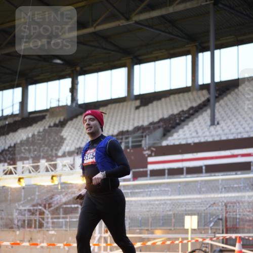 07.12.2025 - St. Pauli X-Mass-Run No. 15 Patografie http://msf.ph/oto/9374740 07.12.2025 09:58:12 Ziel 1633, 1774, 2205, 3405, 3515 meine-sportfotos.de