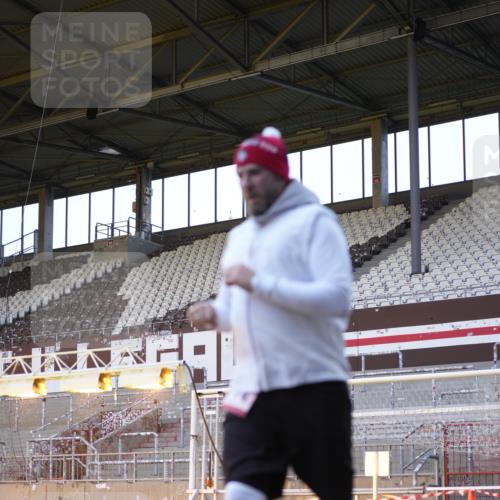 07.12.2025 - St. Pauli X-Mass-Run No. 15 Patografie http://msf.ph/oto/9374750 07.12.2025 09:58:15 Ziel 238, 261, 1173, 1633, 1774, 2205, 3405, 3515, 4206 meine-sportfotos.de