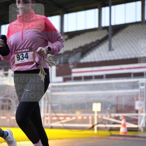 07.12.2025 - St. Pauli X-Mass-Run No. 15 Patografie http://msf.ph/oto/9374921 07.12.2025 09:59:45 Ziel 488, 910, 911, 934, 1112, 1763, 2186, 2729, 2964, 3513, 4051, 4052, 4465 meine-sportfotos.de