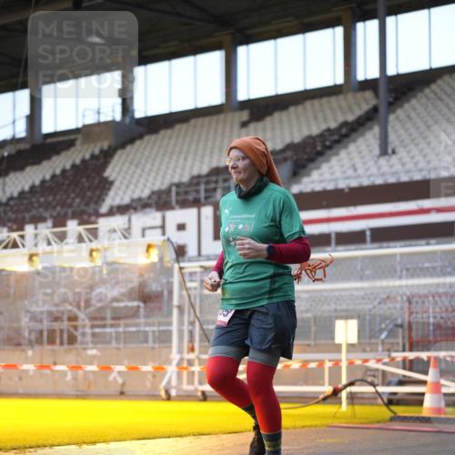 07.12.2025 - St. Pauli X-Mass-Run No. 15 Patografie http://msf.ph/oto/9375305 07.12.2025 10:02:25 Ziel 63, 304, 1105, 1828, 1829, 2510, 2514, 2604, 2923 meine-sportfotos.de