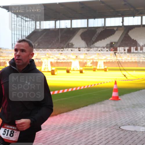 07.12.2025 - St. Pauli X-Mass-Run No. 15 Luisa Fischer http://msf.ph/oto/9375648 07.12.2025 09:53:28 Ziel 15, 518, 1, 518, 937, 1052, 1241, 1874, 3684 meine-sportfotos.de
