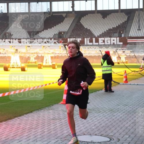 07.12.2025 - St. Pauli X-Mass-Run No. 15 Luisa Fischer http://msf.ph/oto/9375653 07.12.2025 09:53:33 Ziel 518, 937, 1241, 1874, 3684 meine-sportfotos.de
